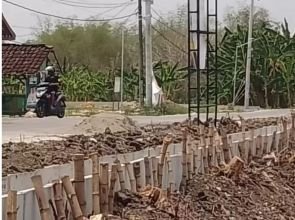 Semrawut, Proyek Drainase di Sendangrejo Tuban Tak Mengedepankan Estetika