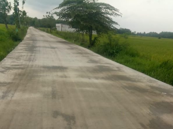 Pemdes TulungRejo Pastikan Jalan Rigid Beton BKKD Dibangun Sesuai Standar dan Untuk peningkatan Ekonomi Warga